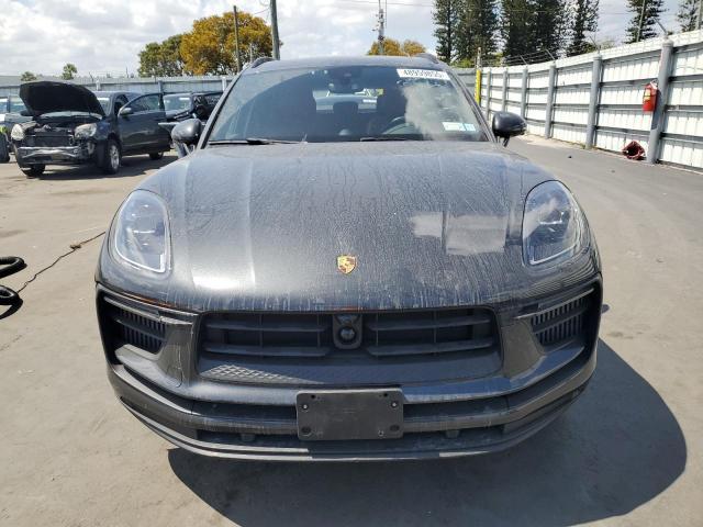 2023 Porsche Macan s