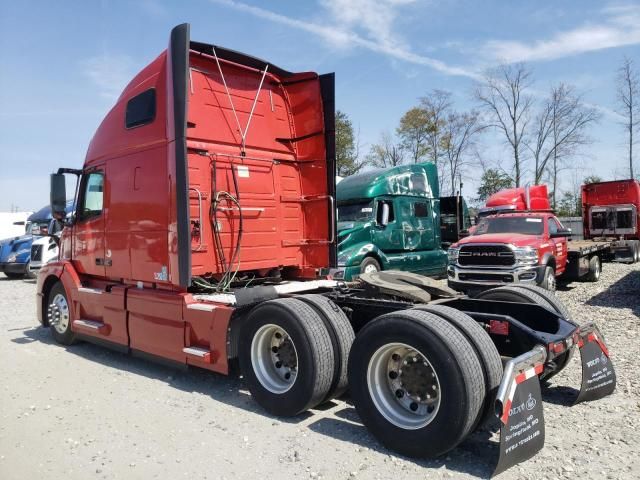 2016 Volvo VNL Semi Truck