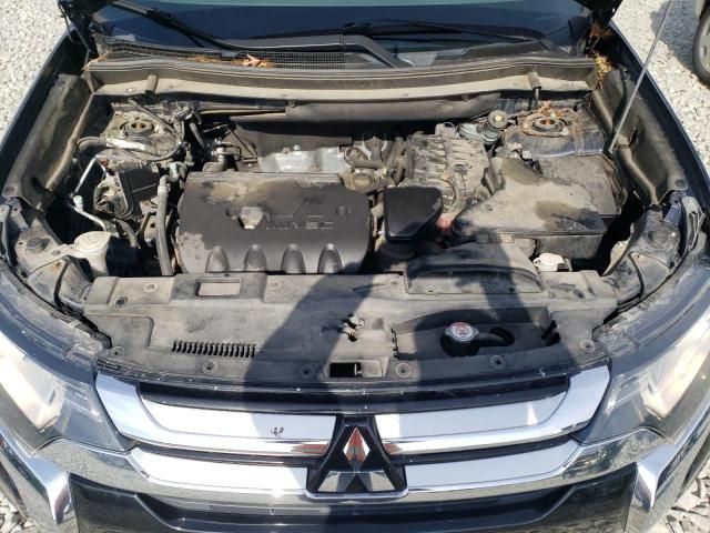 2016 Mitsubishi Outlander SE