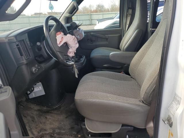 2023 GMC Savana G3500
