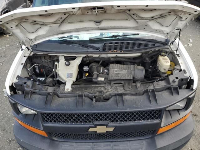 2015 Chevrolet Express G2500