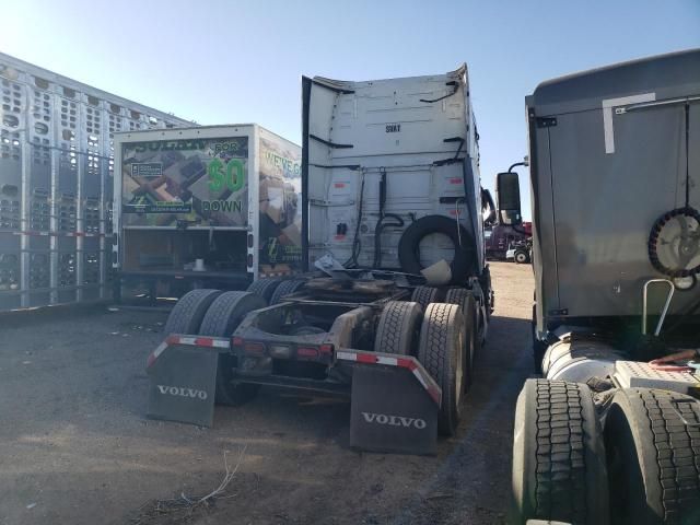 2016 Volvo VNL Semi Truck