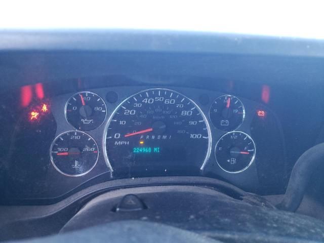 2010 Chevrolet Express G3500 BOX Truck