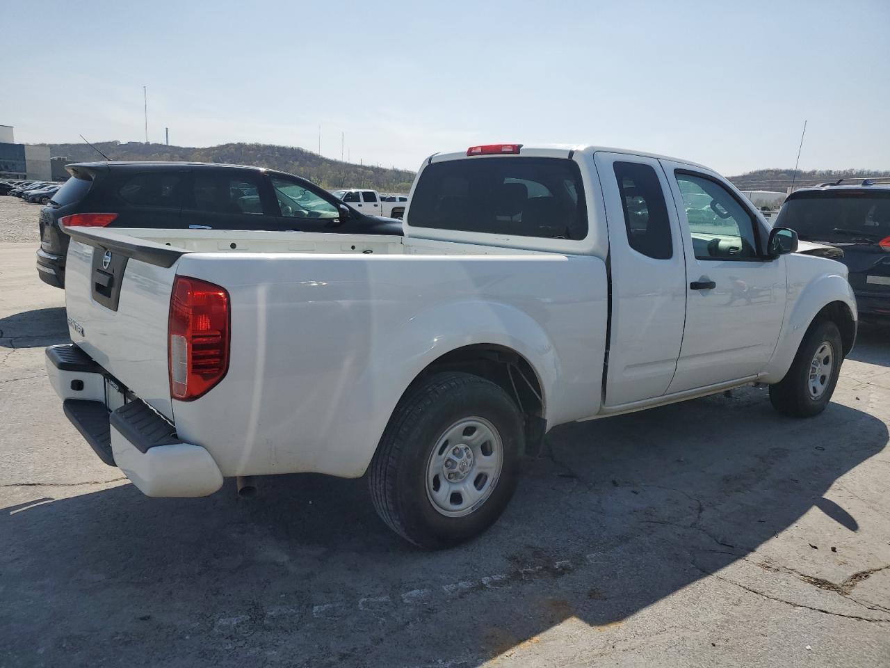 2019 Nissan Frontier s