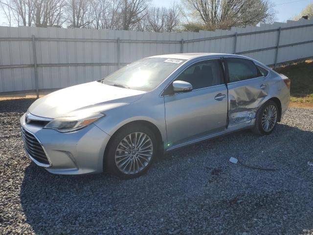 2017 Toyota Avalon XLE