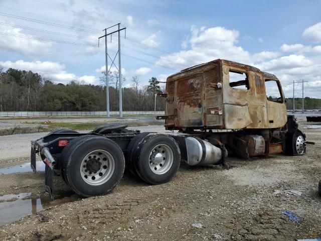 2015 Volvo VN Semi Truck