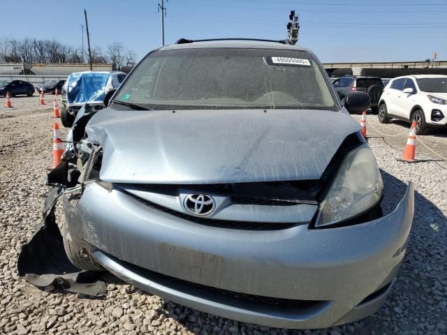 2006 Toyota Sienna CE