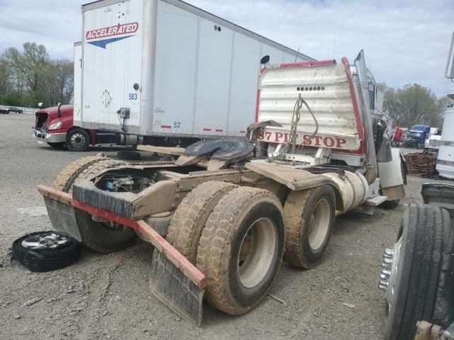 2004 Peterbilt 379 Semi Truck