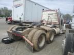 2004 Peterbilt 379 Semi Truck