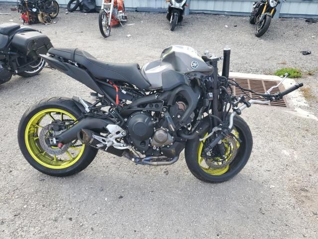 2018 Yamaha MT09
