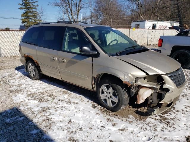 2005 Chrysler Town & Country Touring