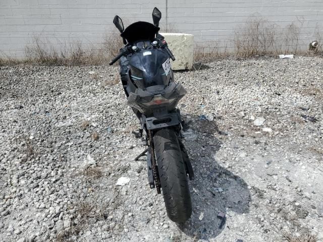2020 Kawasaki EX400