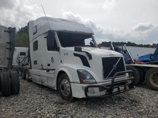 2016 Volvo VNL Semi Truck