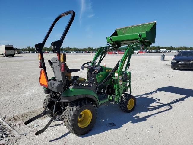 2023 John Deere 1025R Tractor