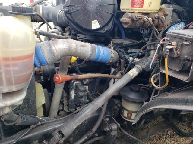 2005 Ford F650 Super Duty Rollback Truck