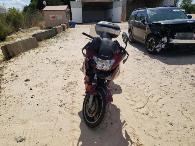 2010 Honda NT700 V