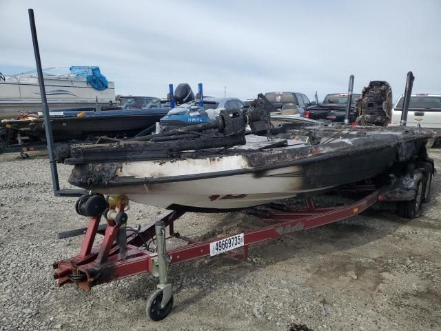 2006 Basstracker Boat