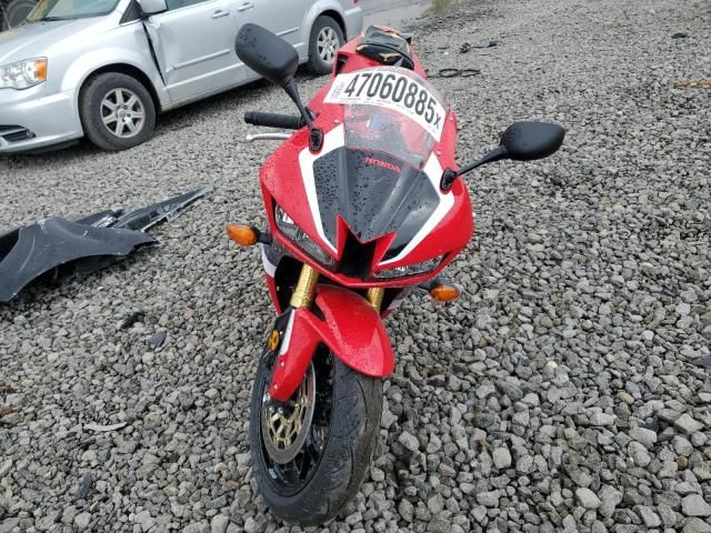 2024 Honda CBR600 RR