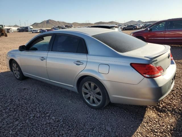 2005 Toyota Avalon XL