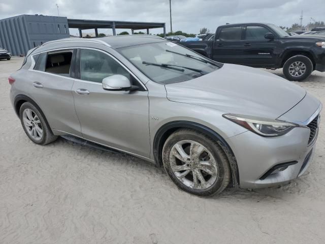 2018 Infiniti QX30 Base