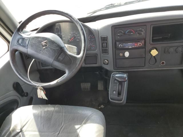 2005 International 4000 4300