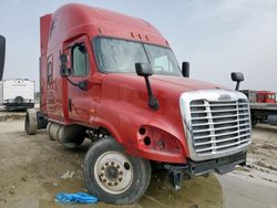 Salvage trucks for sale at Grand Prairie, TX auction: 2016 Freightliner Cascadia 125 Semi Truck