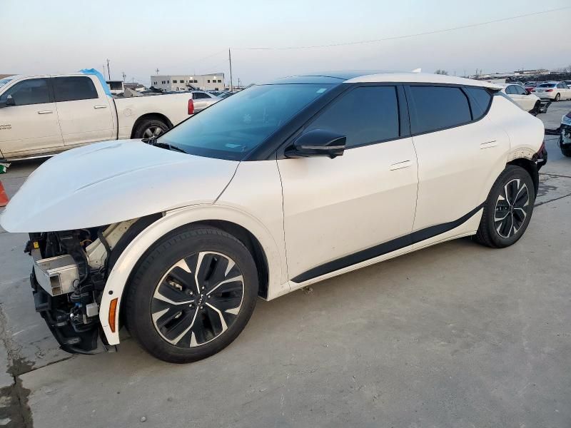 2022 KIA EV6 GT Line