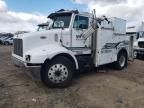 2002 Peterbilt 330 Semi Truck