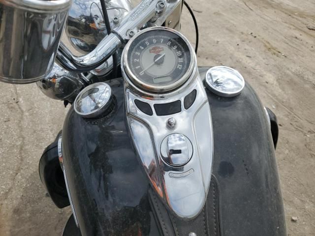 2016 Harley-Davidson Flstc Heritage Softail Classic
