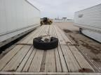 2005 Reitnouer Flatbed Trailer