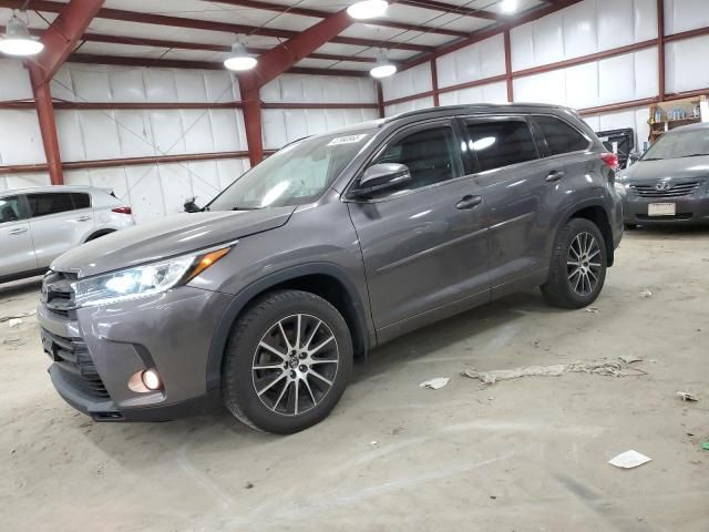 2018 Toyota Highlander SE