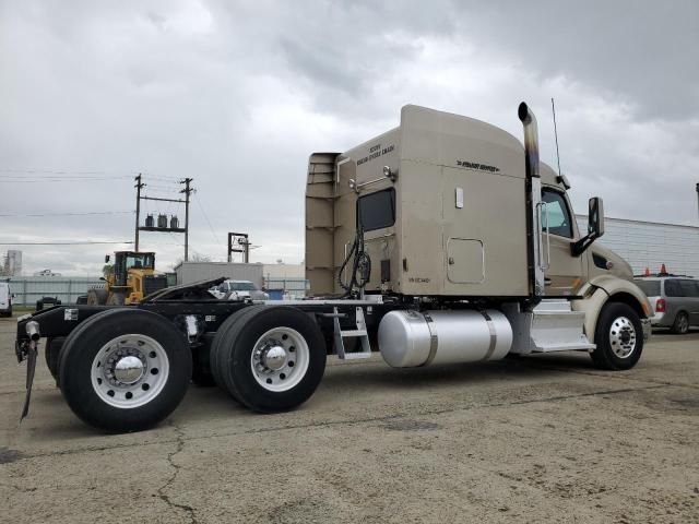 2014 Peterbilt 579