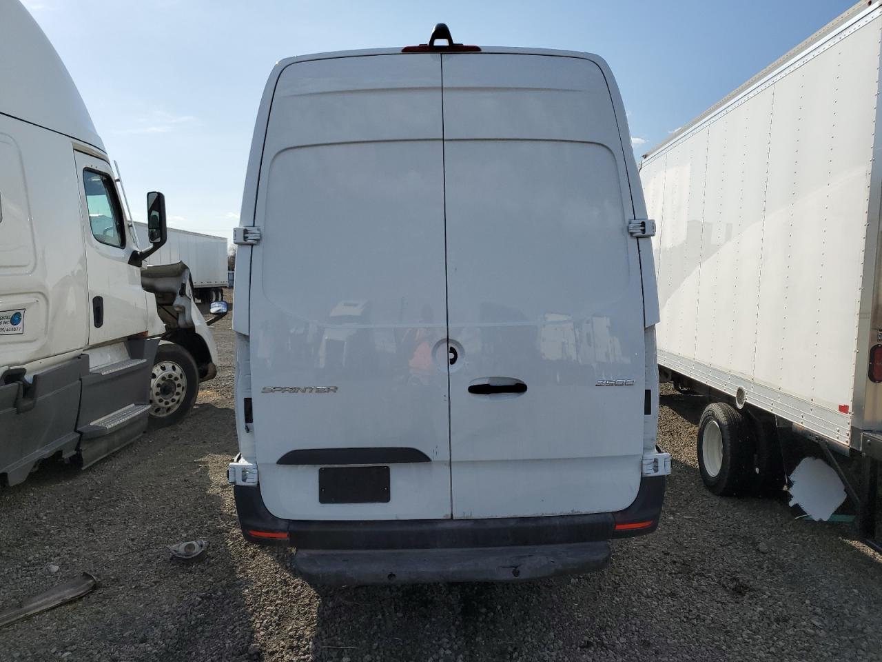 2023 Mercedes-Benz Sprinter 2500