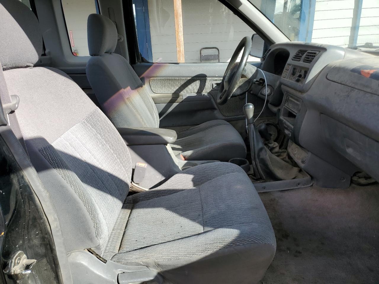 1998 Nissan Frontier XE