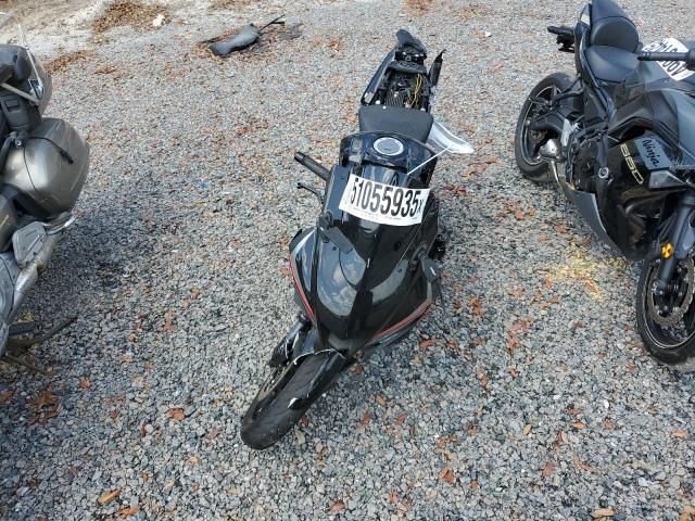 2023 Yamaha YZFR3 A