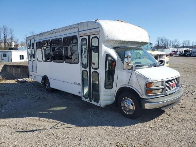 1998 GMC Savana Cutaway G3500