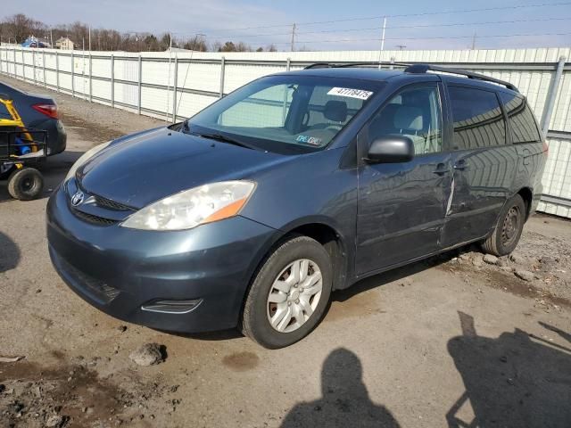 2008 Toyota Sienna CE