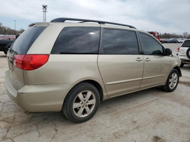 2008 Toyota Sienna CE