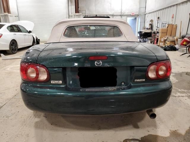 2002 Mazda MX-5 Miata Base