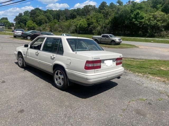 1998 Volvo S90