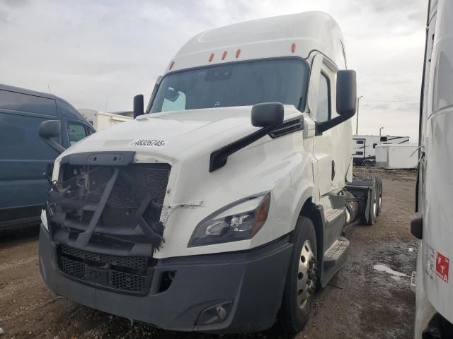2022 Freightliner Cascadia Semi Truck