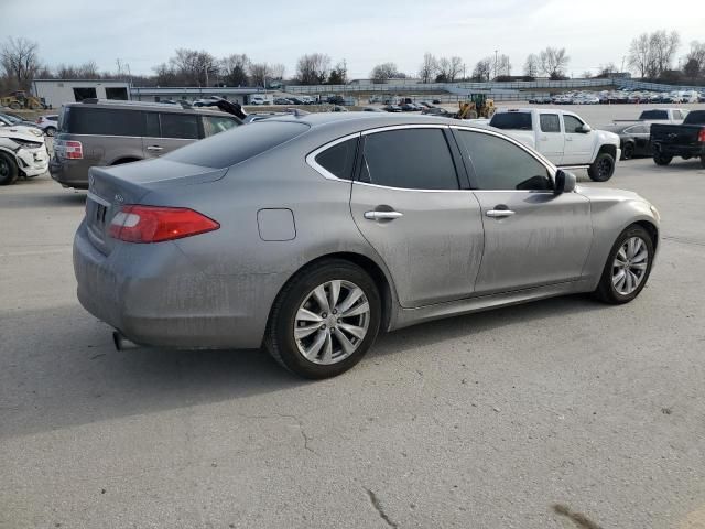 2011 Infiniti M56