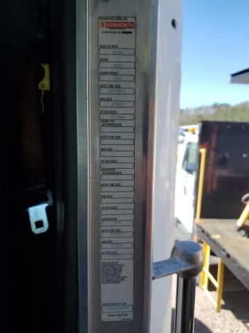 2013 Kenworth T660 Semi Truck