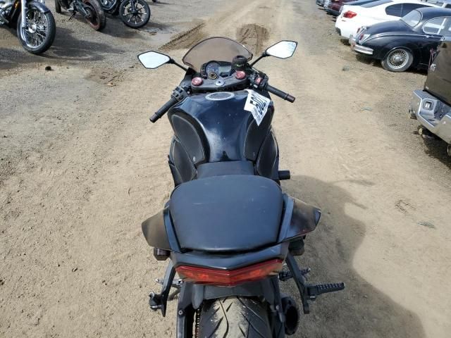 2013 Kawasaki ZX636 E