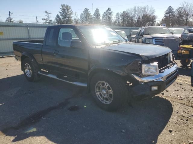 2000 Nissan Frontier King Cab XE