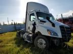 2022 Freightliner Cascadia 116 Semi Truck