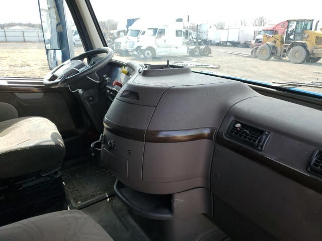 2018 Volvo VN Semi Truck