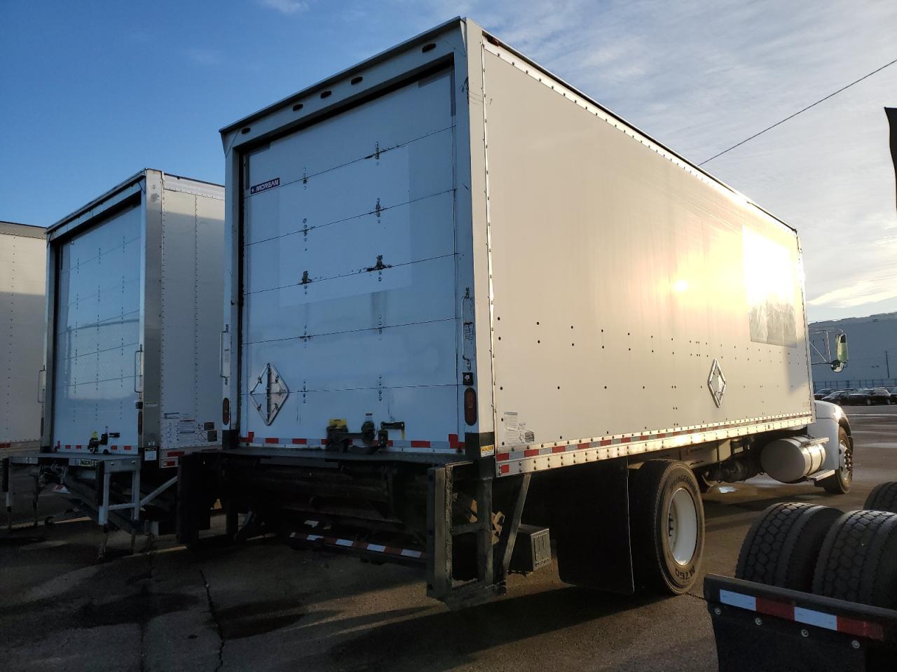 2018 Kenworth Construction T270