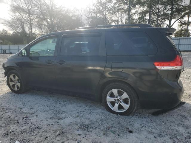 2011 Toyota 2011 Toyt Sienna le