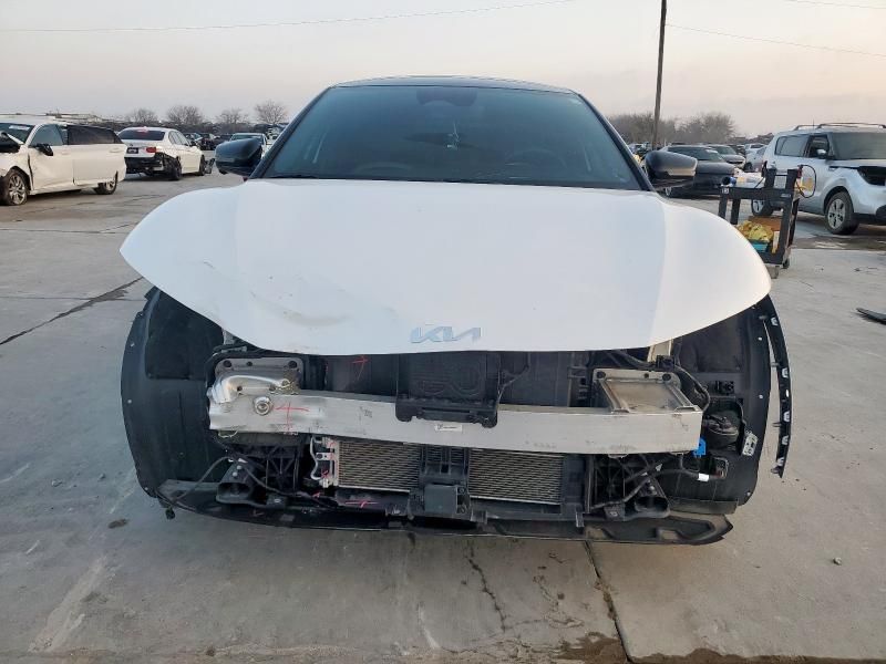 2022 KIA EV6 GT Line